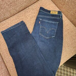 Levi 512 straight leg